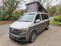 VOLKSWAGEN CAMPERVAN