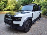 LAND ROVER DEFENDER 110
